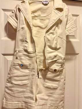 bebe Cream Short-Sleeve Zip Utility Jacket
